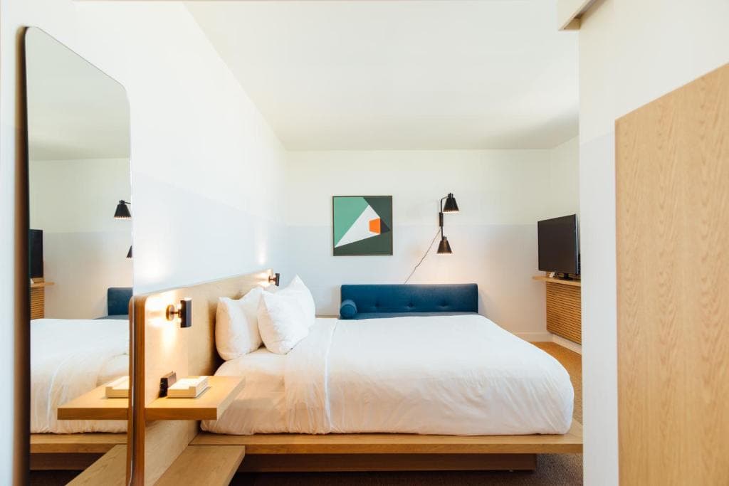 Hotel June Los Angeles