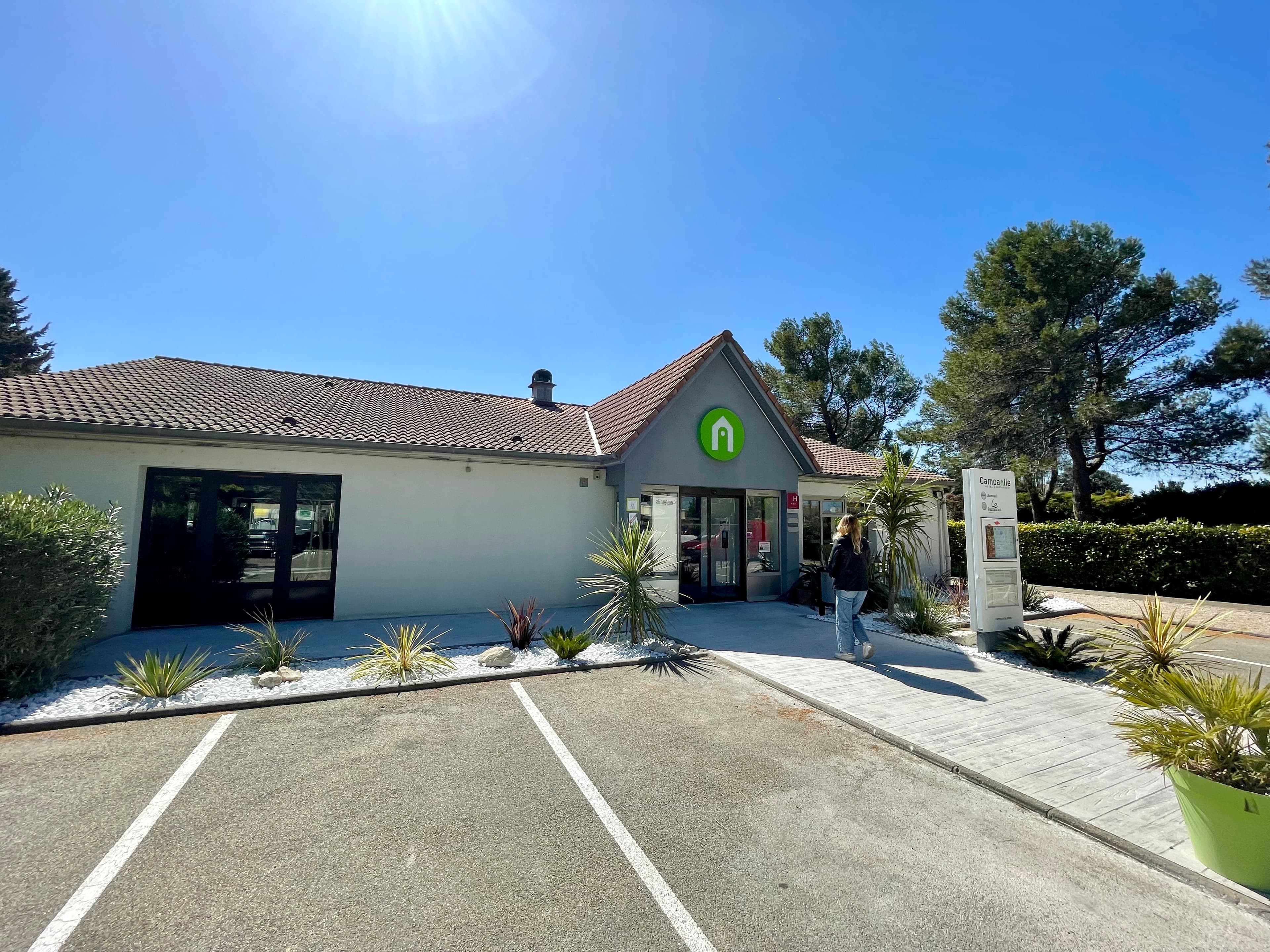 Campanile Orange A7/ A9