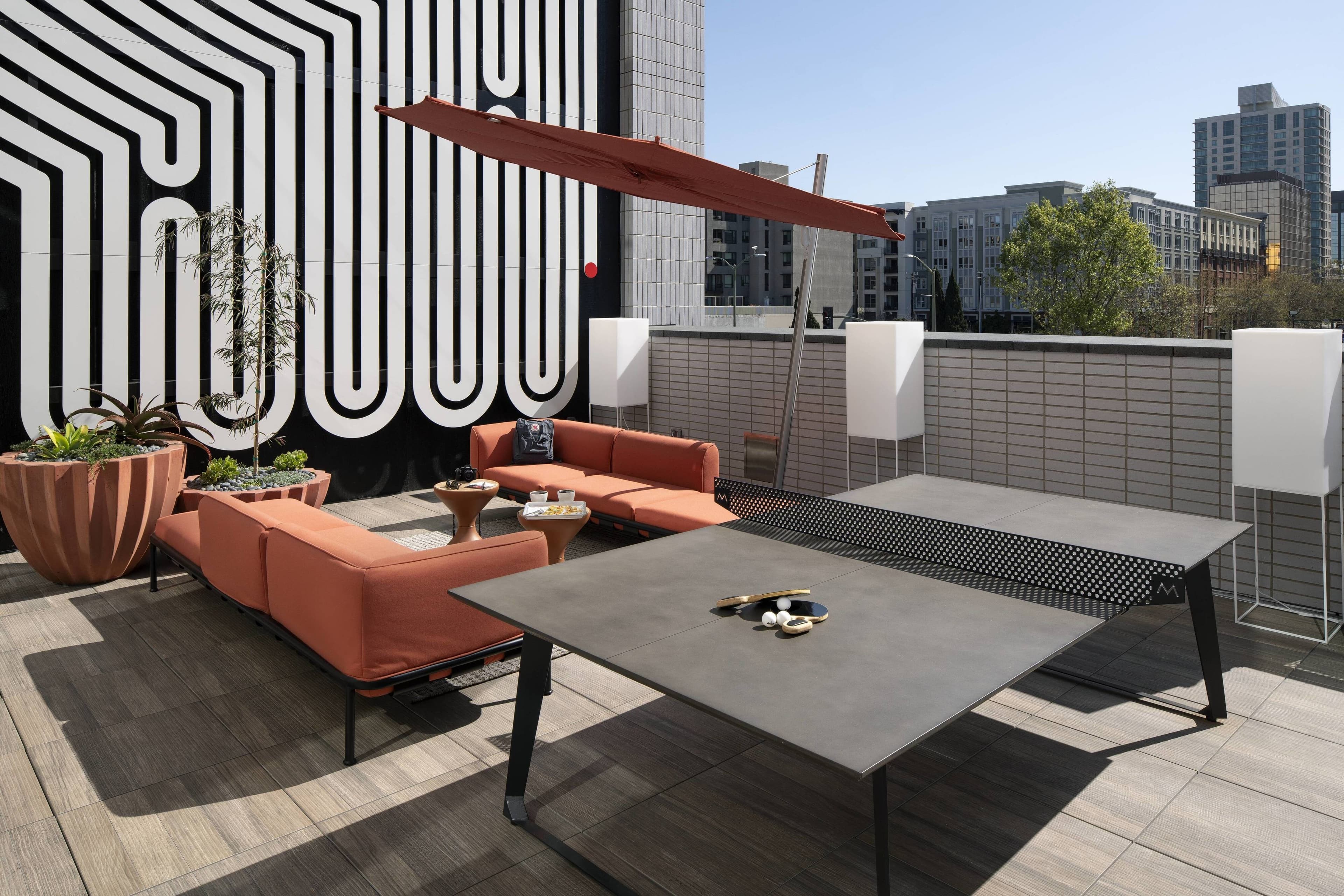 Moxy Oakland Downtown