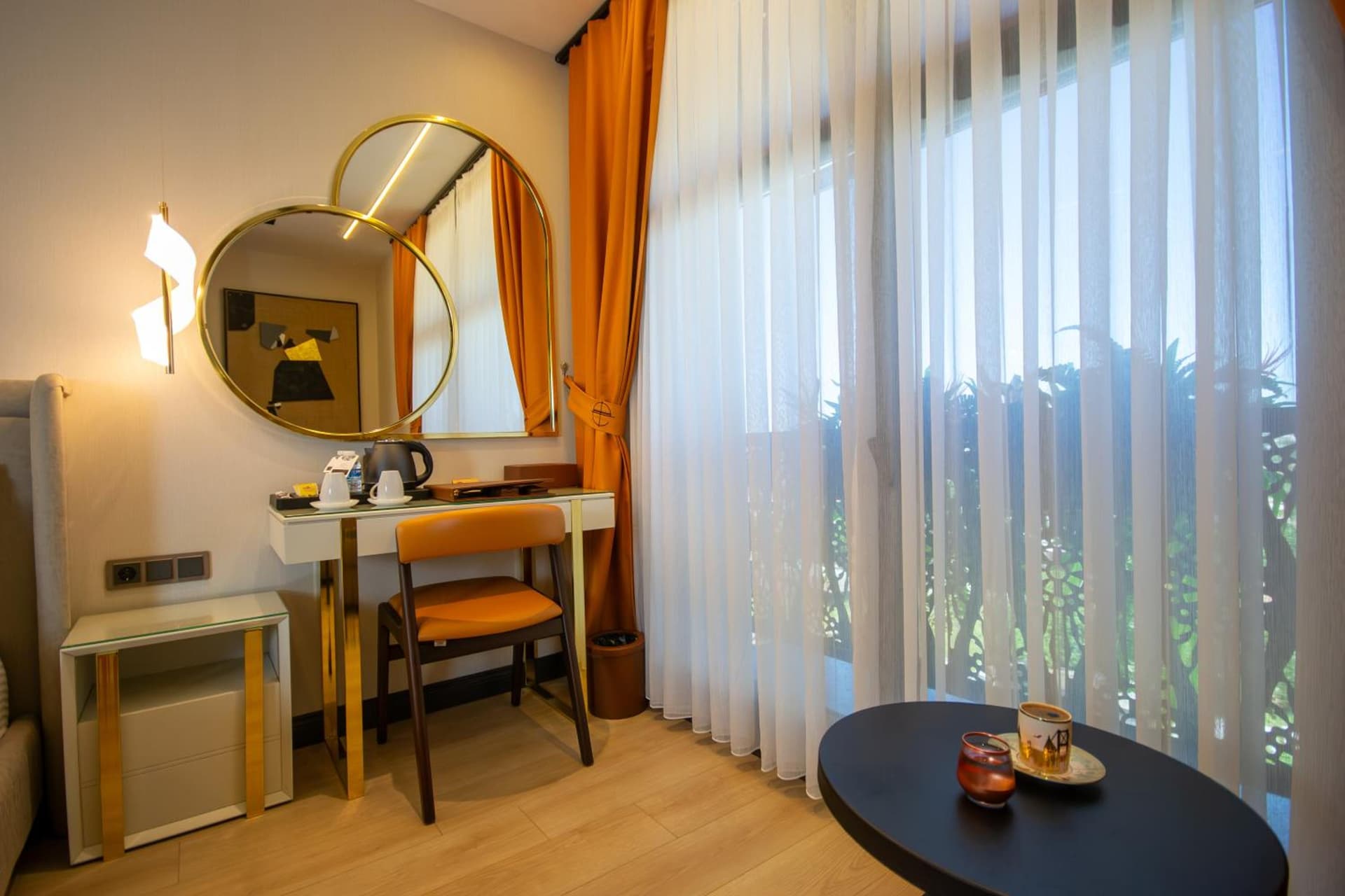 Elysian Airport Hotel