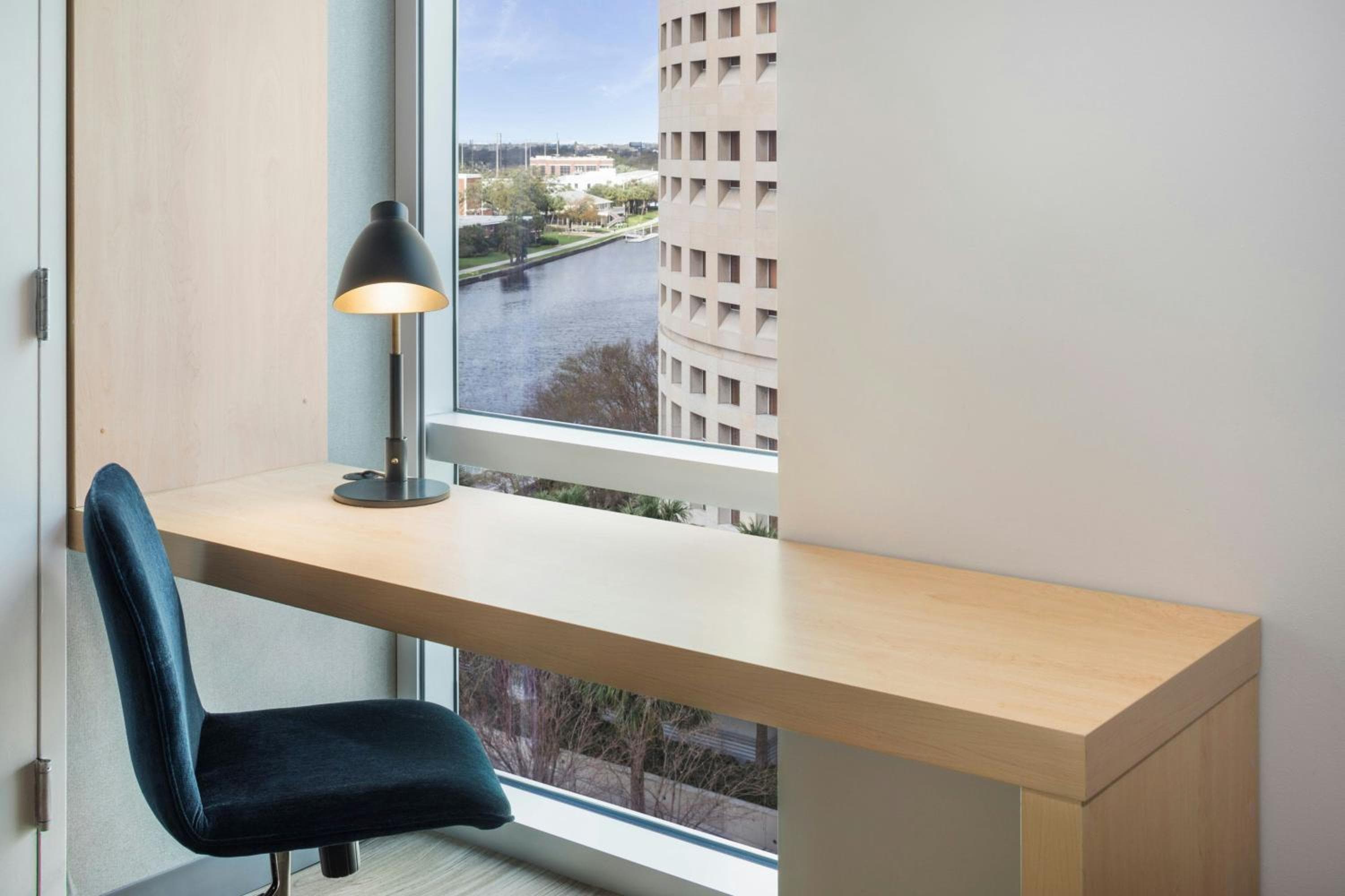 Aloft Tampa Downtown