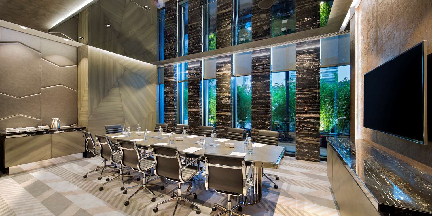 DoubleTree by Hilton Istanbul - Piyalepasa