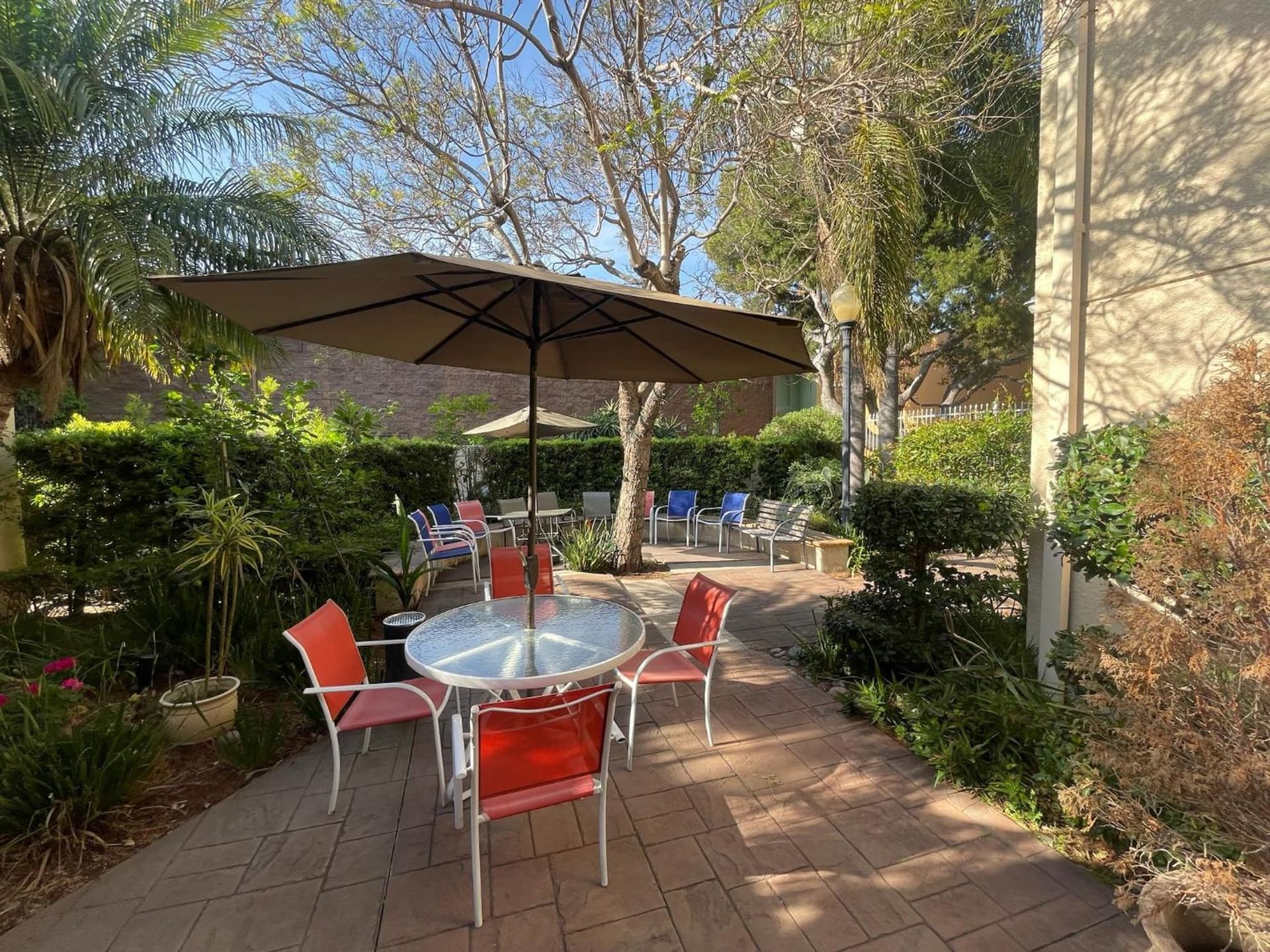 Hotel Pacific Garden