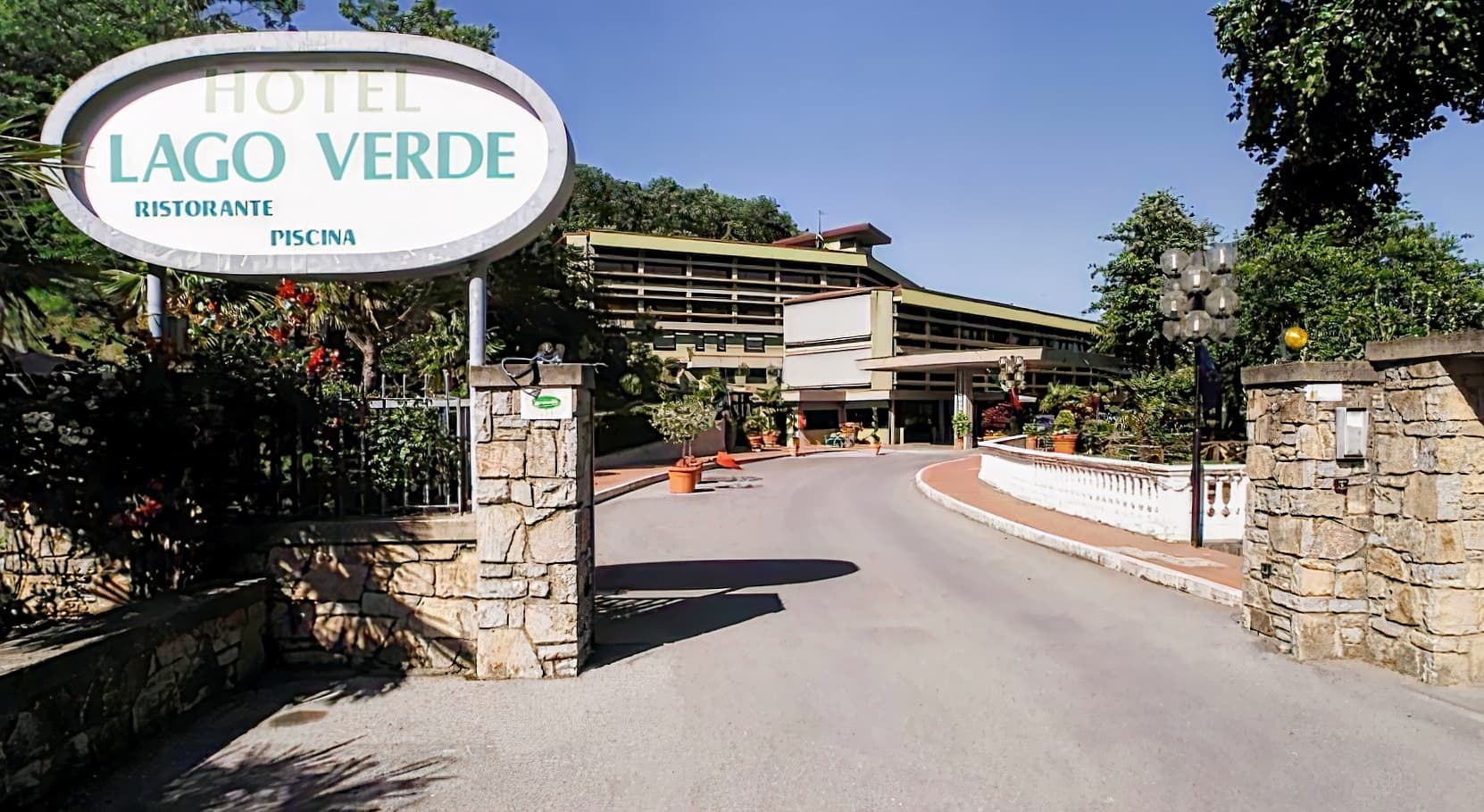 Hotel Lago Verde