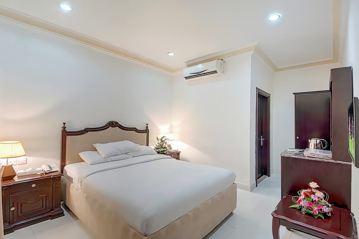 Royal Residence Hotel Apartments