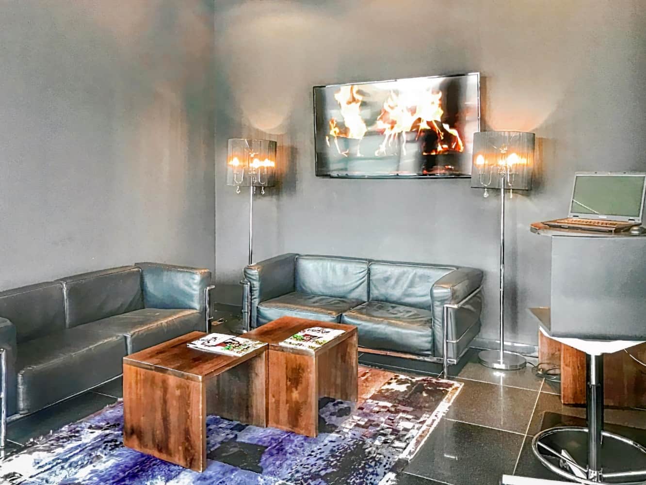 Kult Hotel