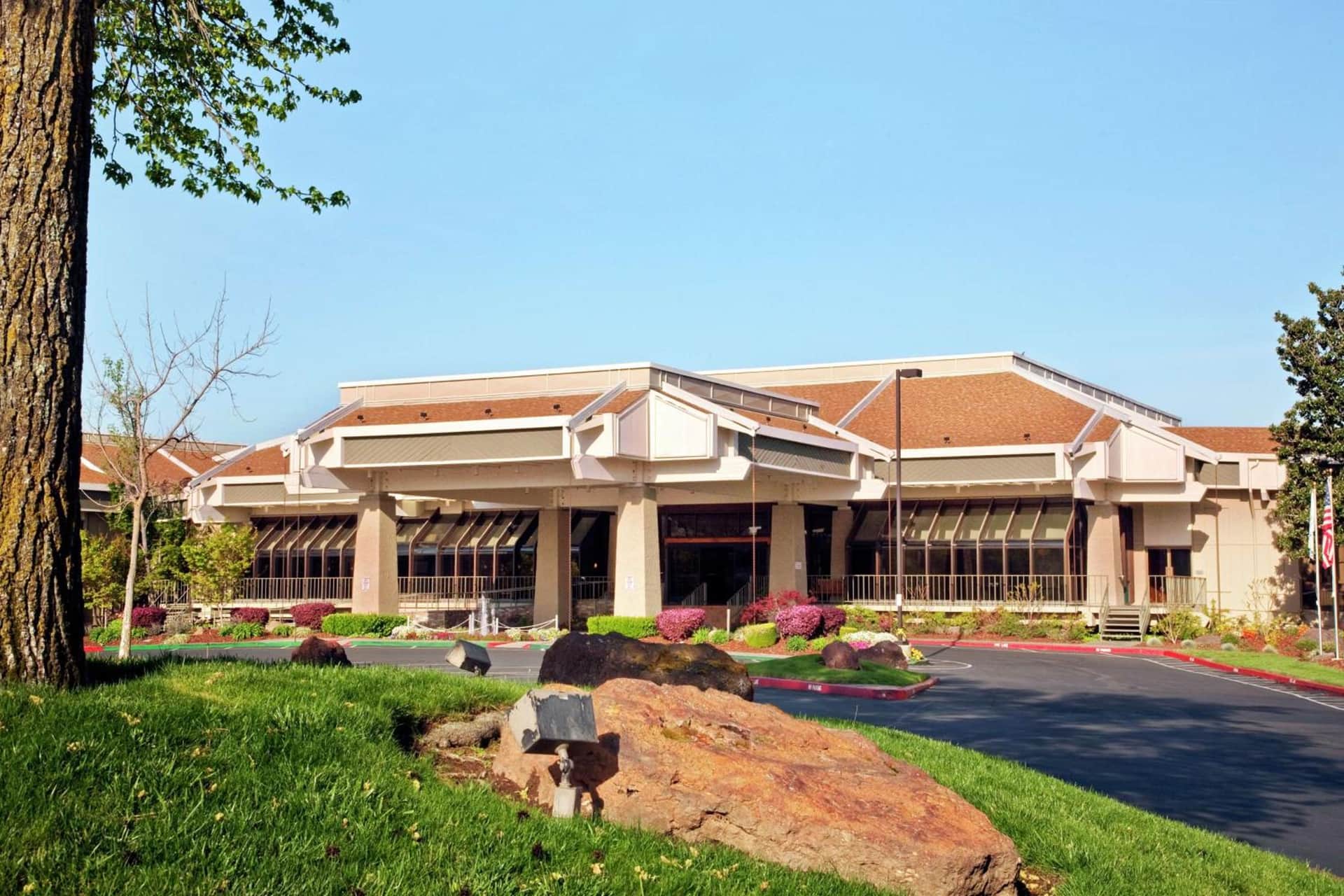 Doubletree by Hilton Sacramento