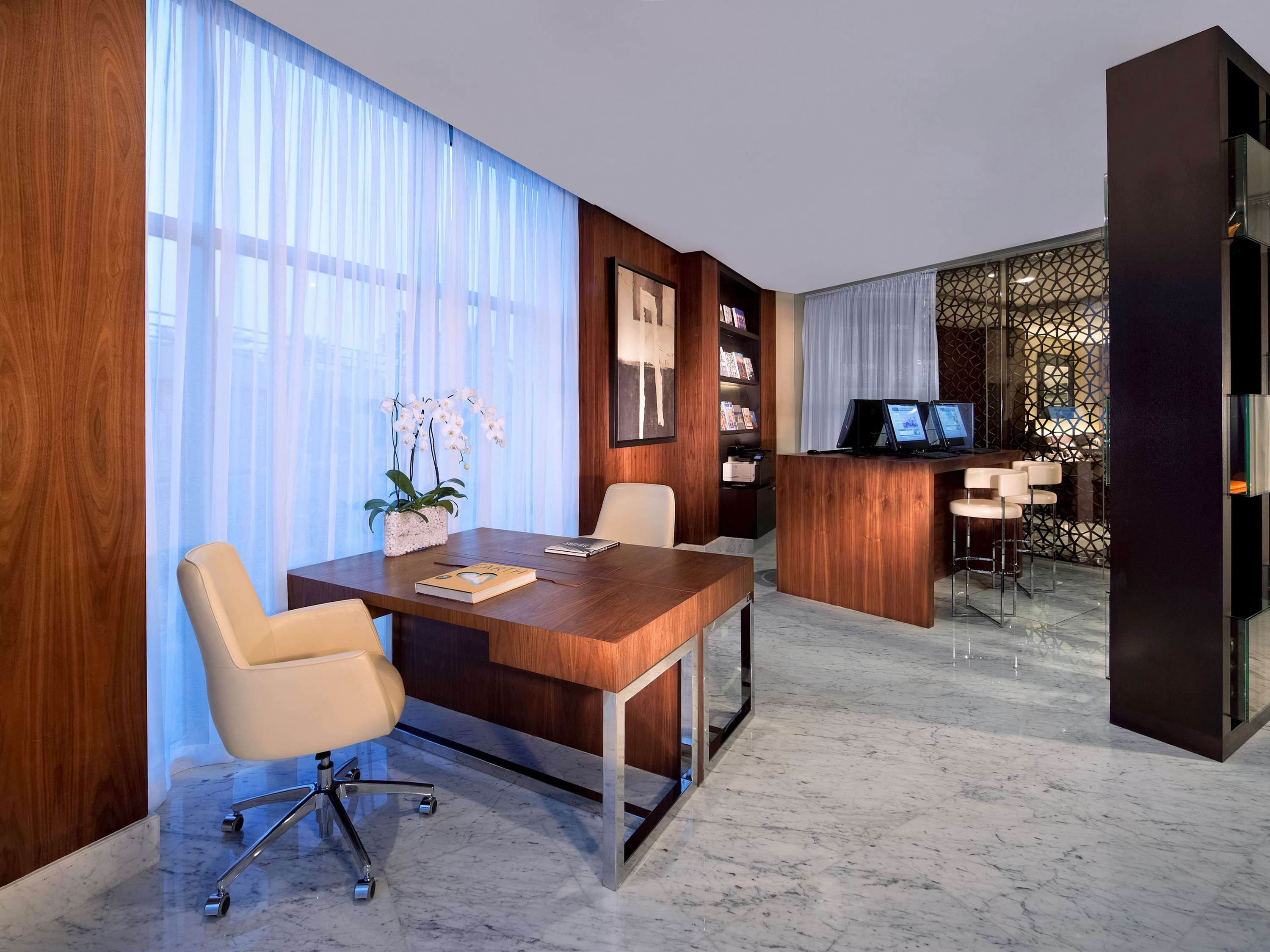 Pullman Dubai Creek City Centre