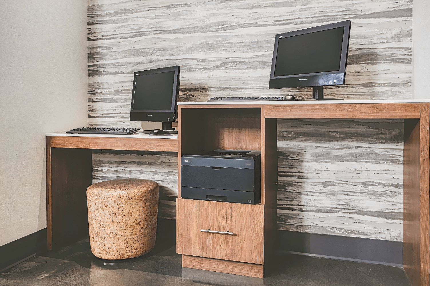 La Quinta Inn & Suites by Wyndham Winchester