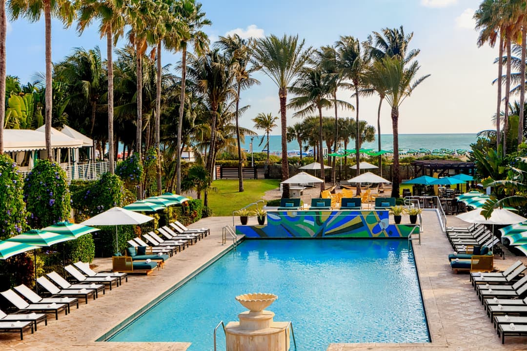 Kimpton Surfcomber Hotel, an IHG Hotel