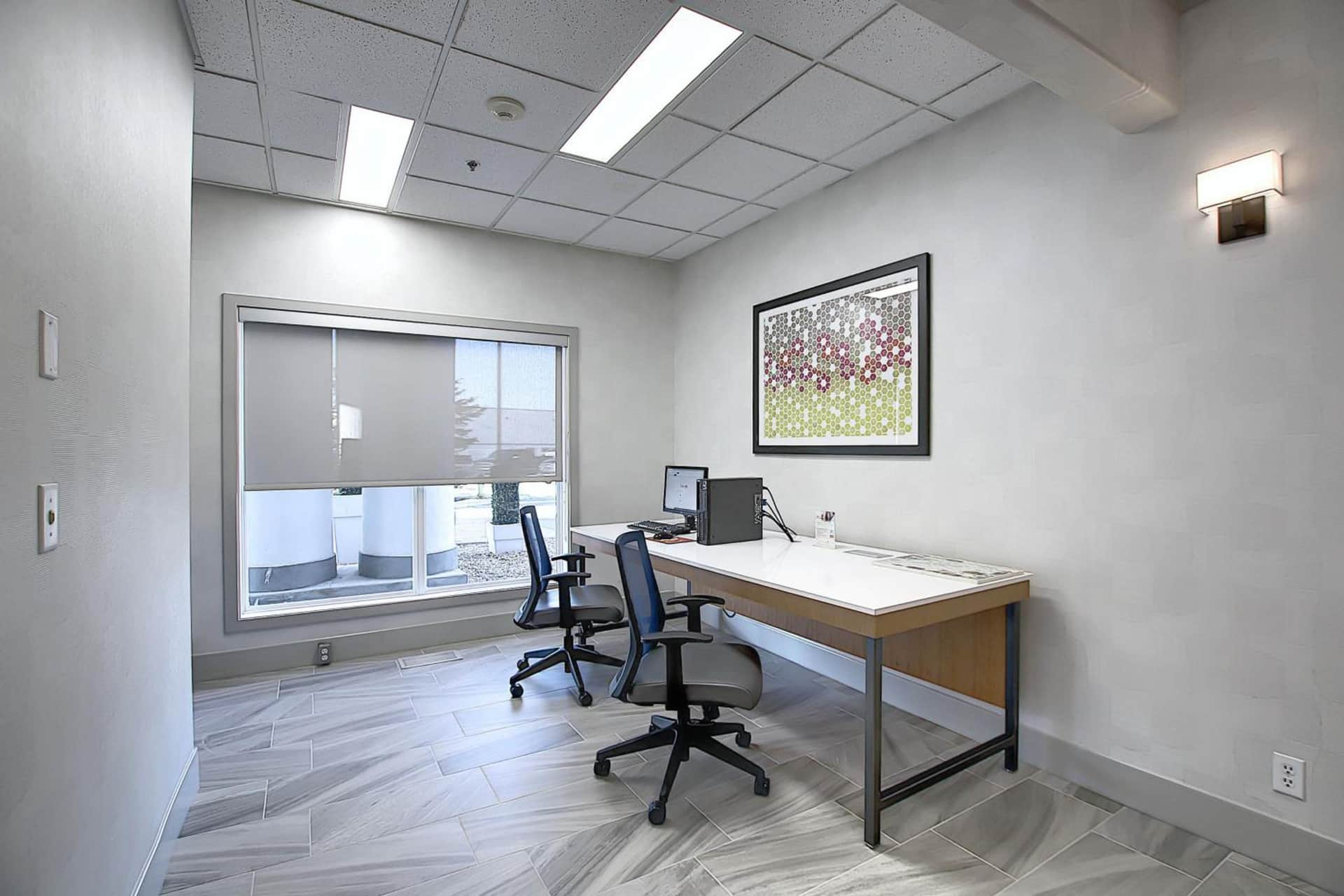 Holiday Inn Express & Suites Airport Calgary