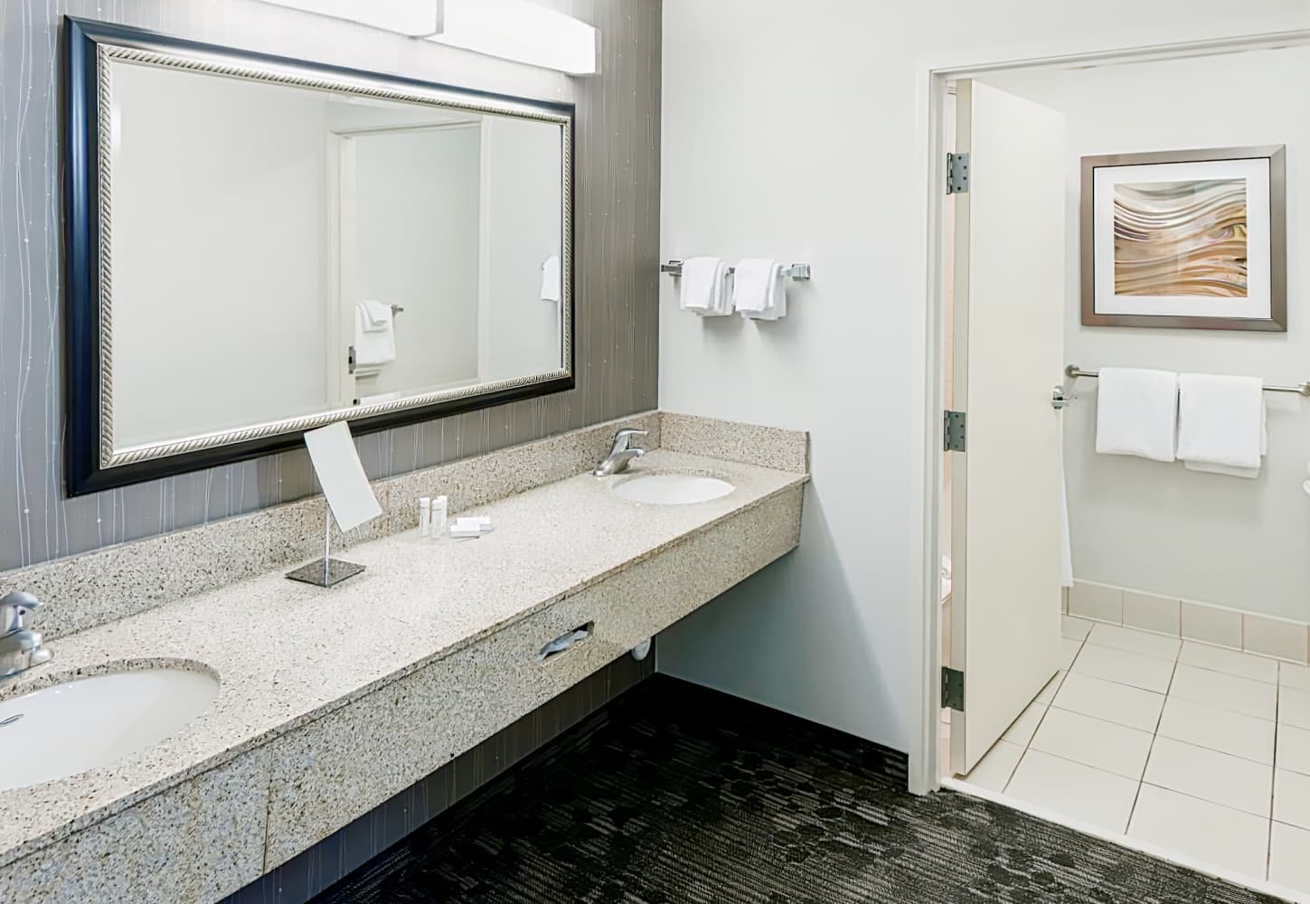 Courtyard Hattiesburg