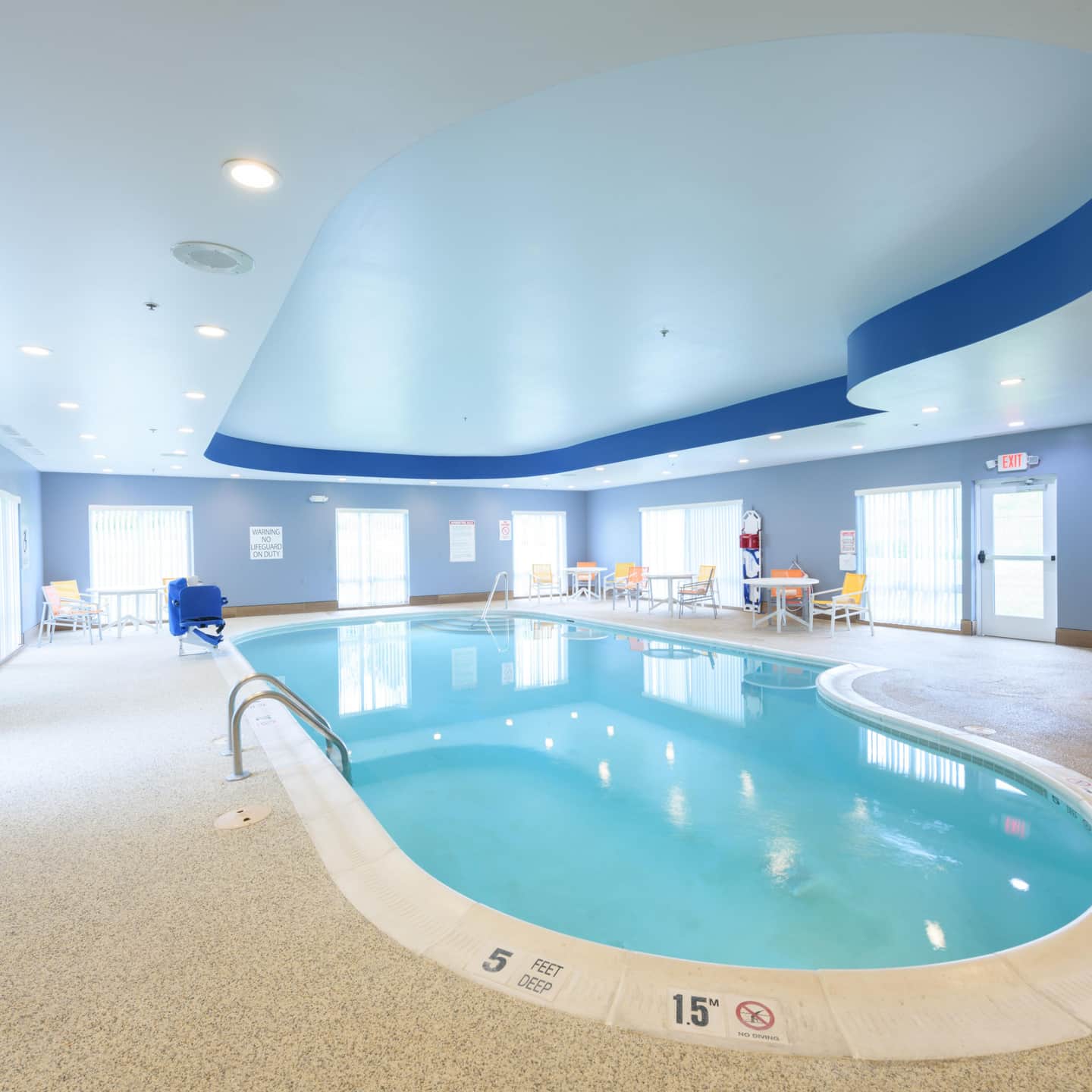 Holiday Inn Express Jamestown