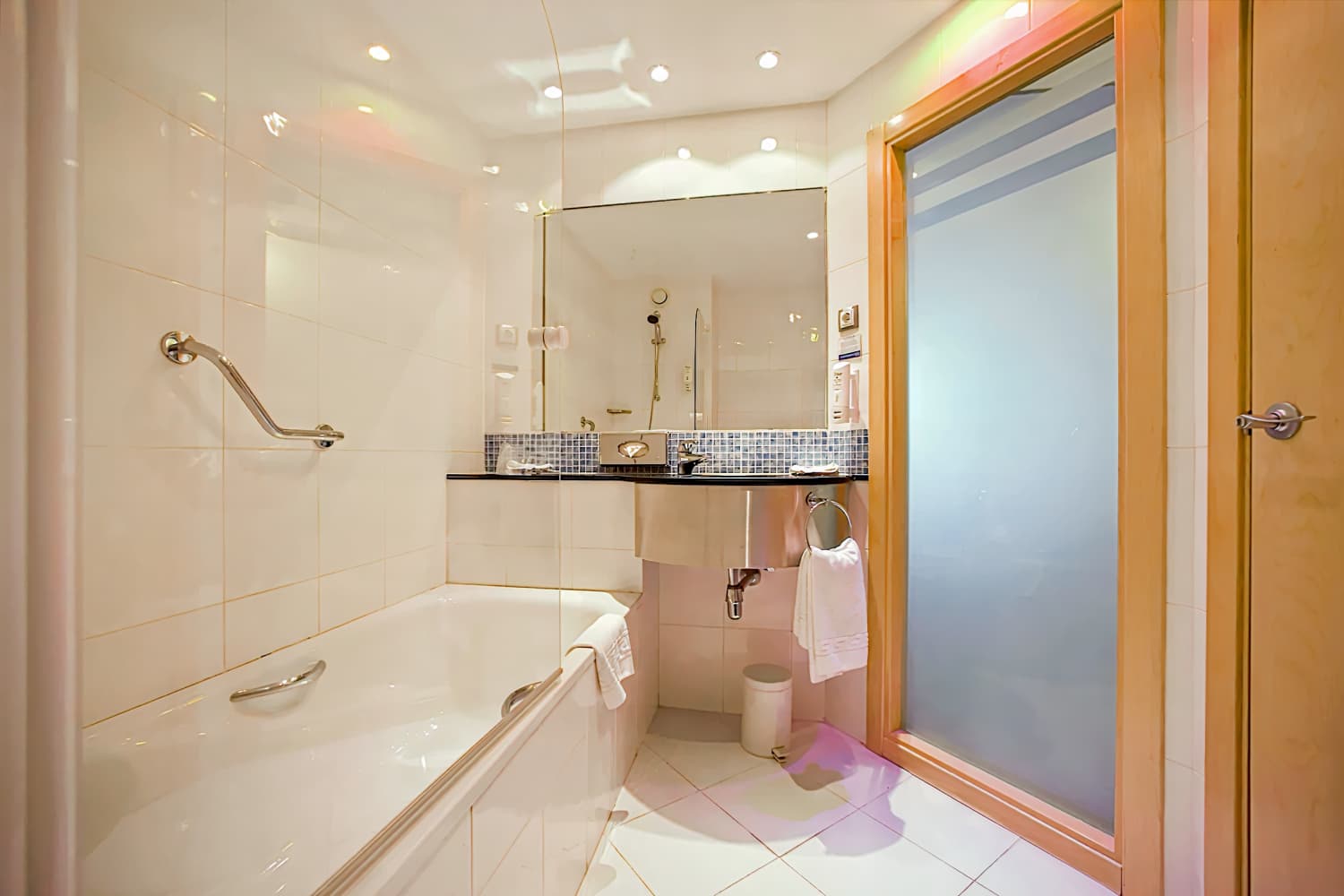 Holiday Inn Express Málaga Airport by IHG