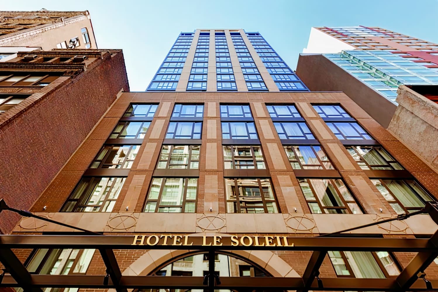 Executive Hotel Le Soleil