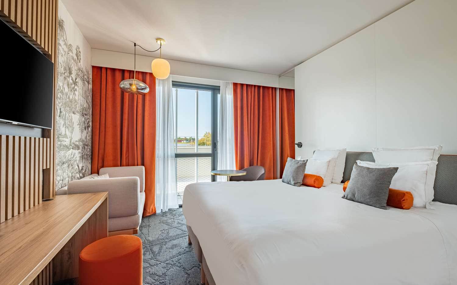 Golden Tulip Lyon Ouest Techlid Hotel & Spa