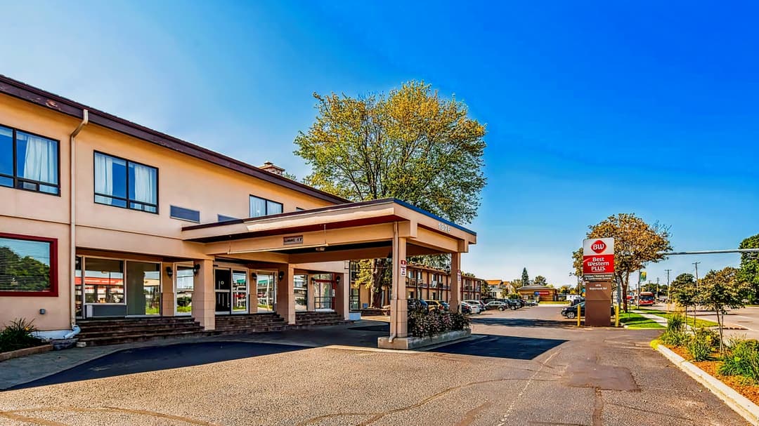 Best Western Plus Ottawa Kanata Hotel and Conference Centre