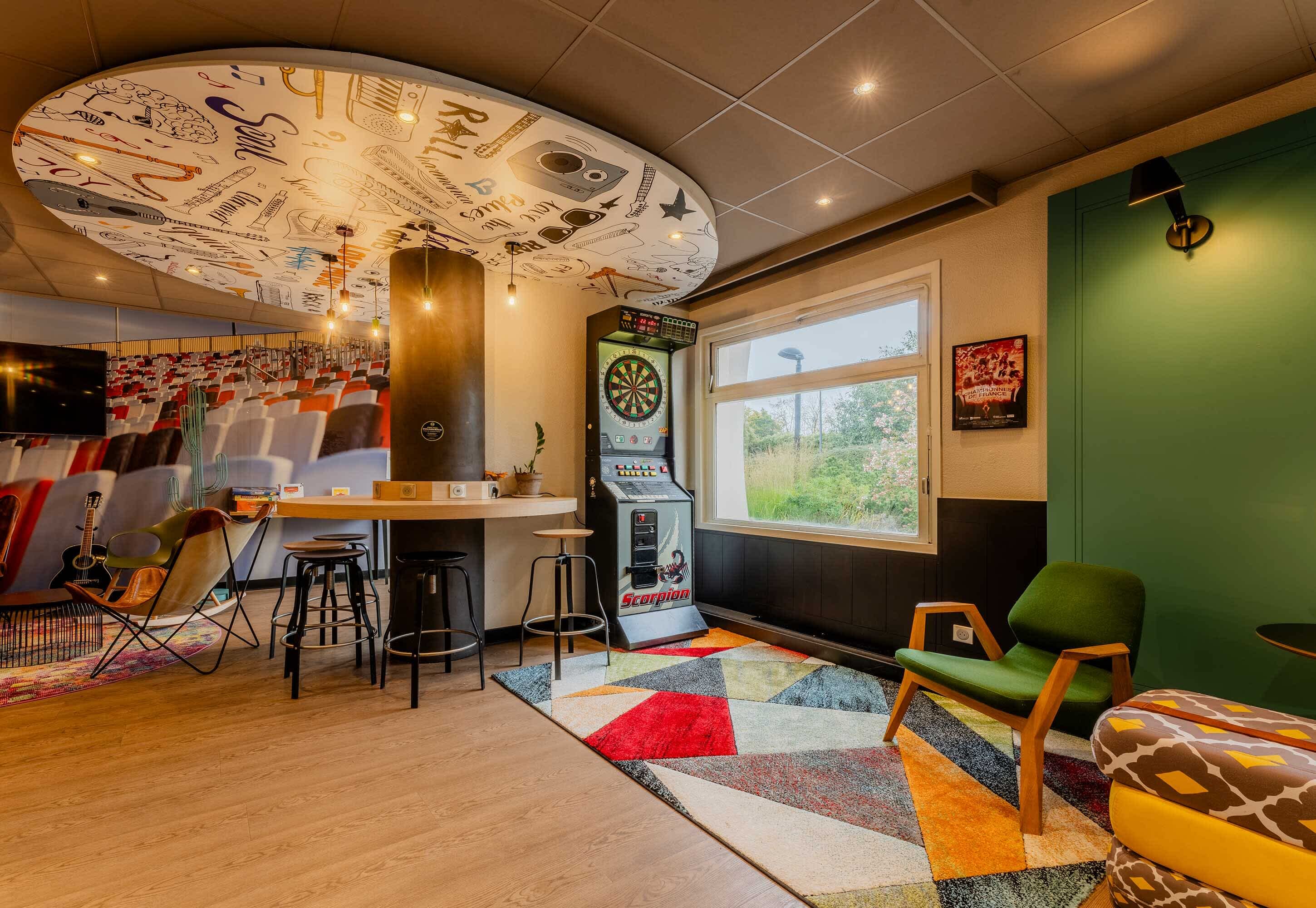 B&B HOTEL Lille Villeneuve d'Ascq Hôtel de Ville