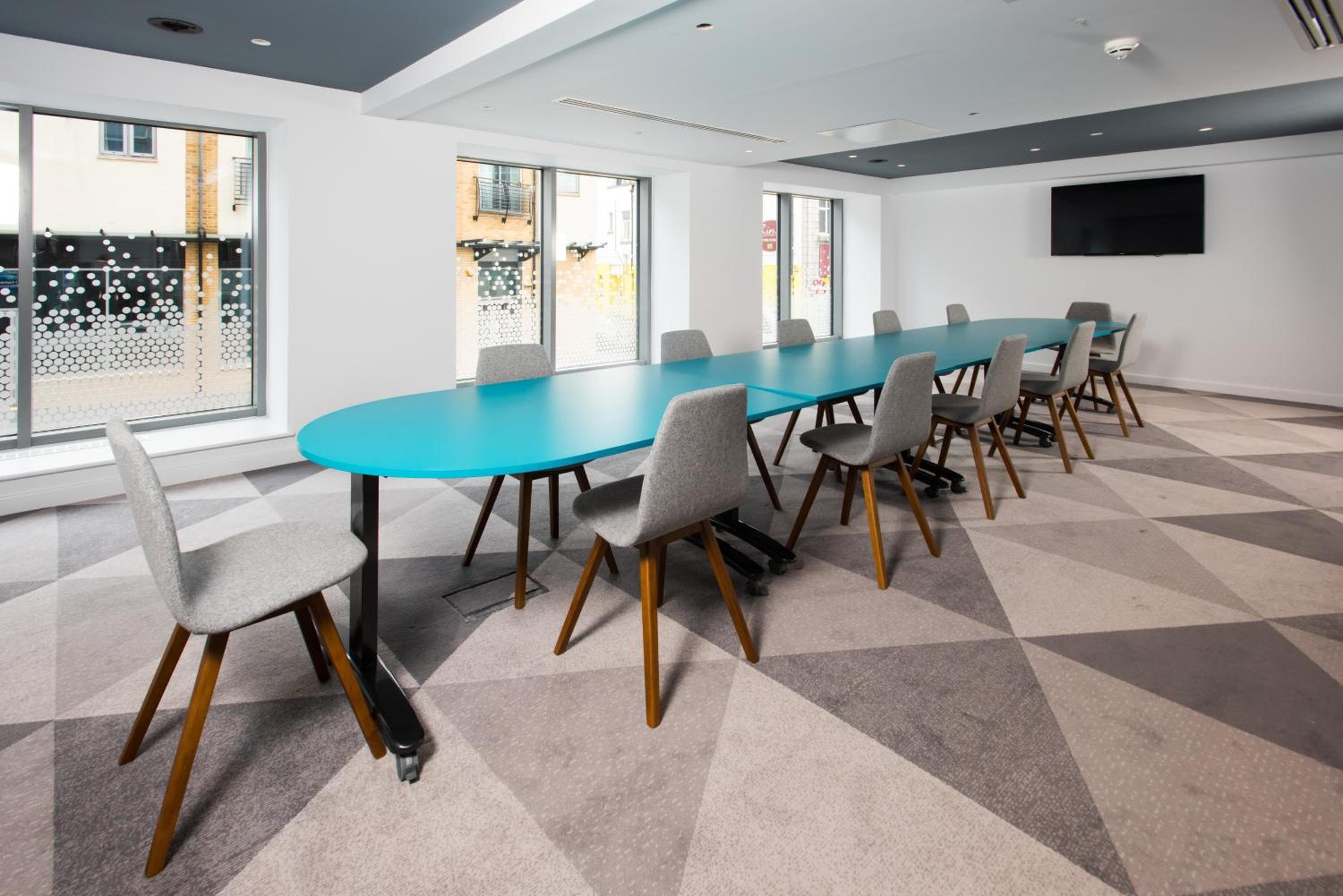 Holiday Inn Express - Swindon City Centre