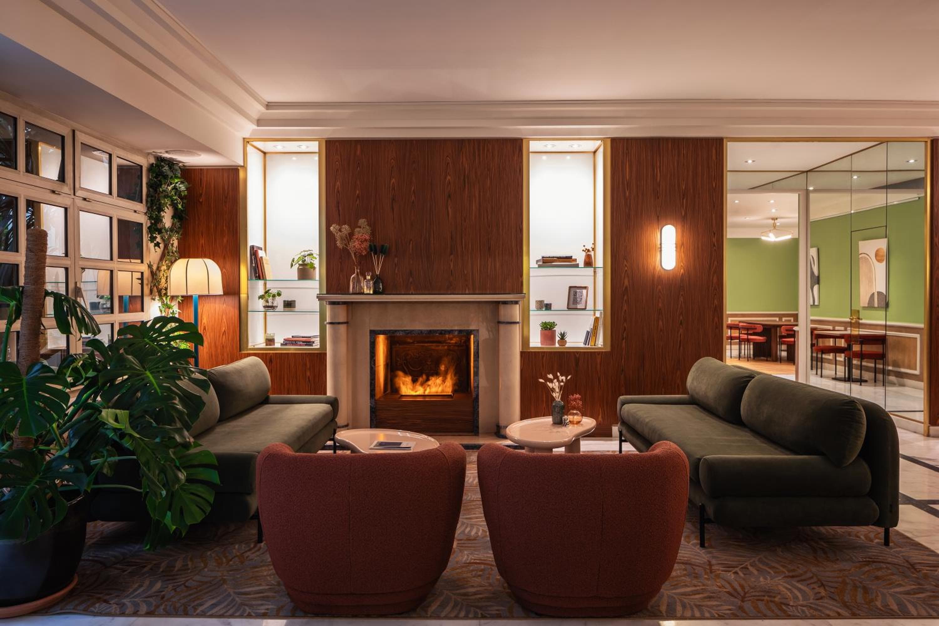 Royal Garden Champs Elysées - Esprit de France