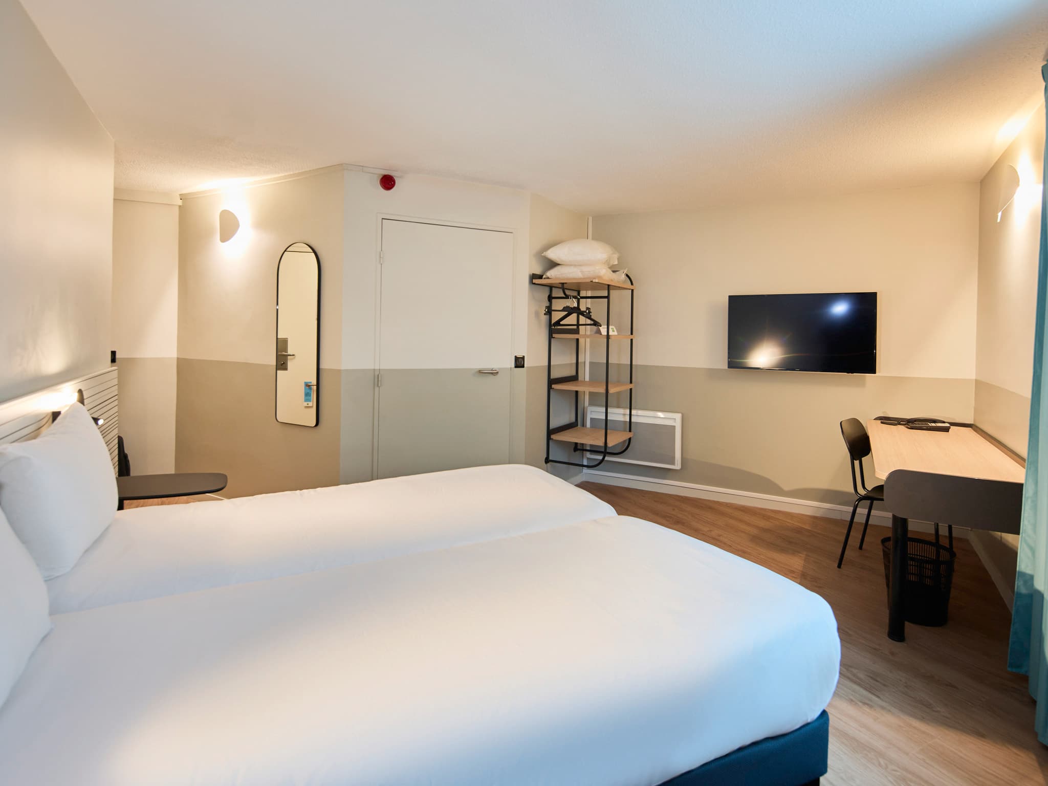 ibis Styles Poissy Paris