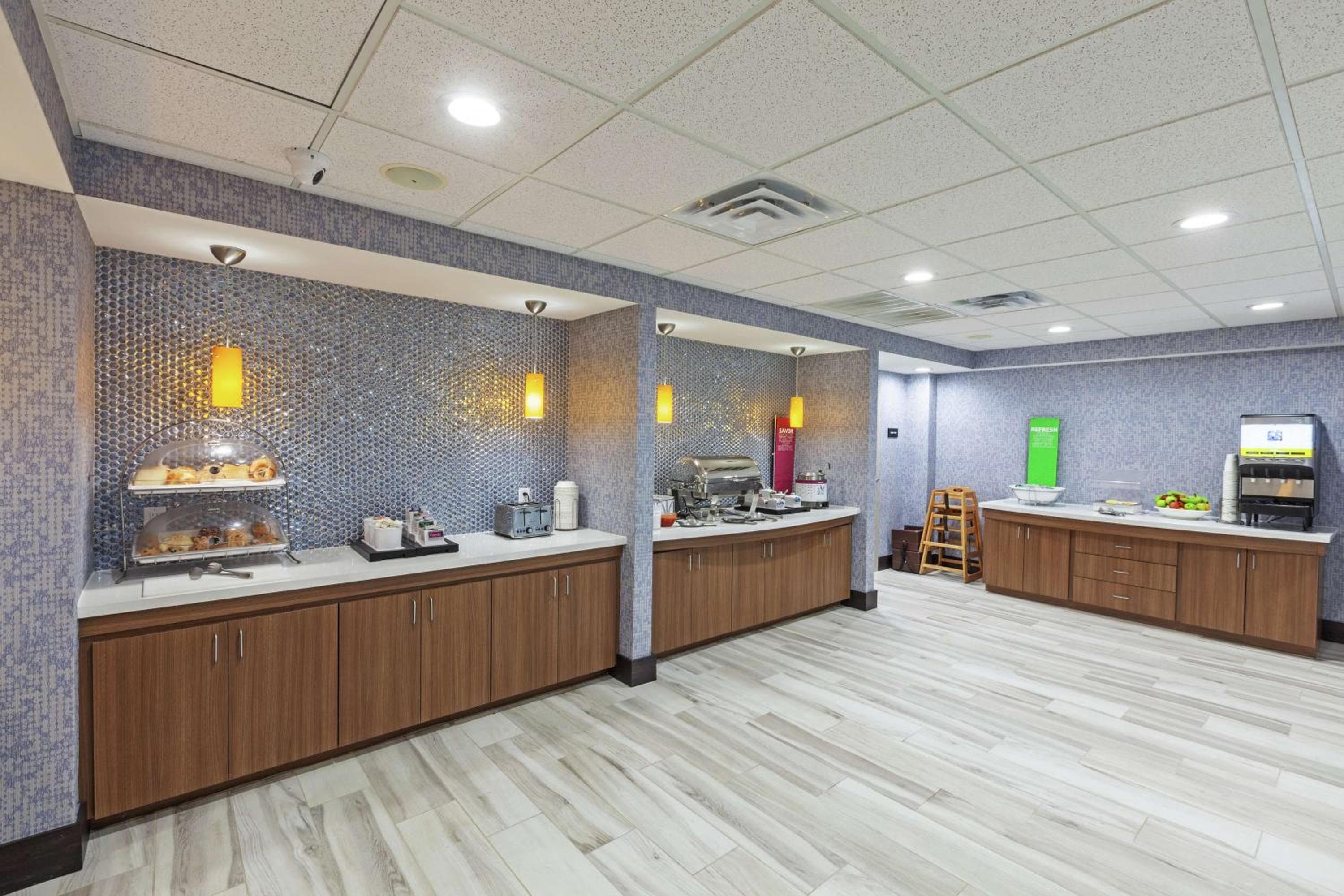 Hampton Inn & Suites Houston-Bush Intercontinental Airport
