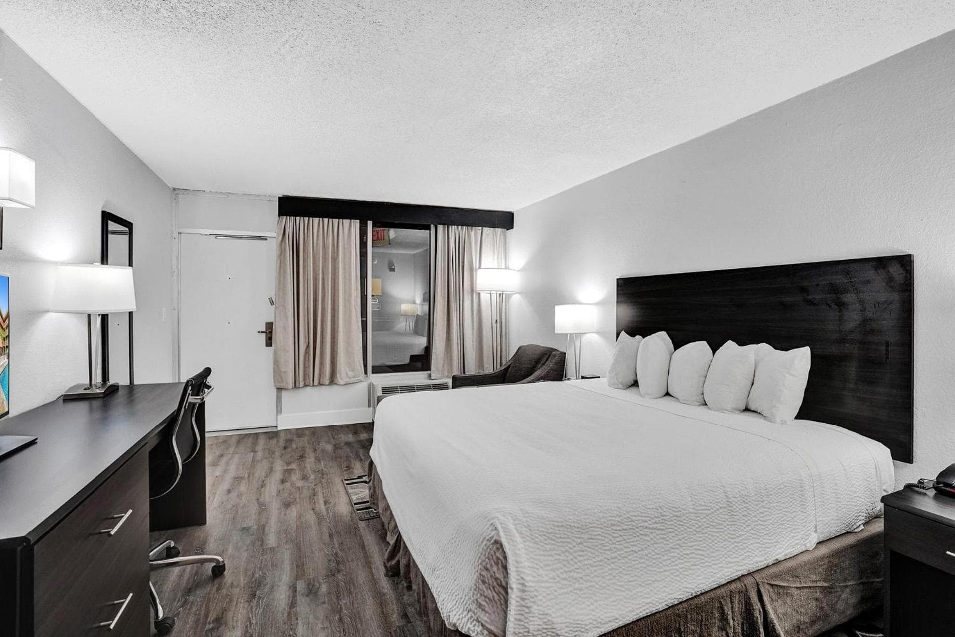 The Harrison Downtown Hotel