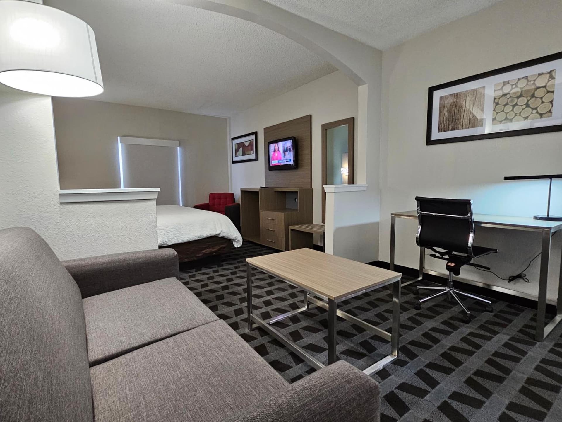 Quality Inn & Suites Irving DFW Airport South