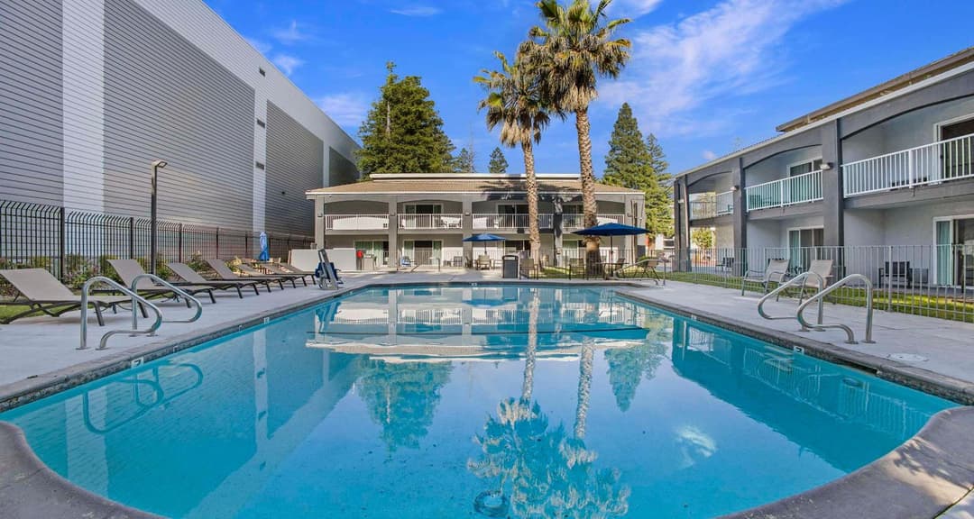 SureStay Plus by Best Western Sacramento North