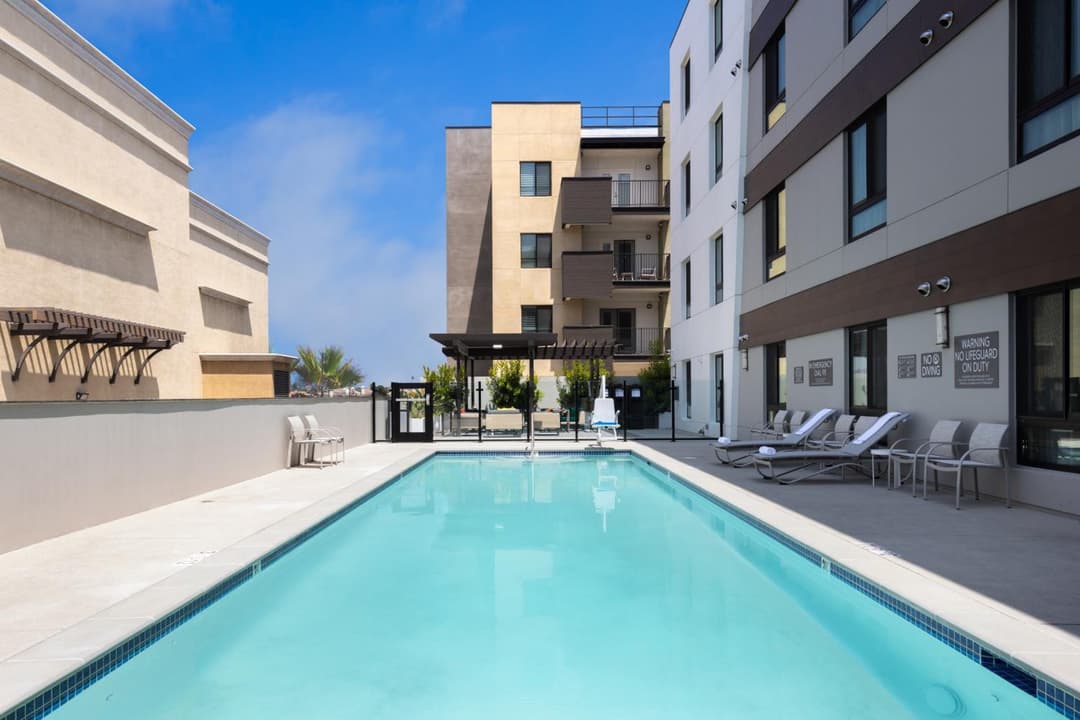 Holiday Inn & Suites Monterey Park Los Angeles, an IHG Hotel