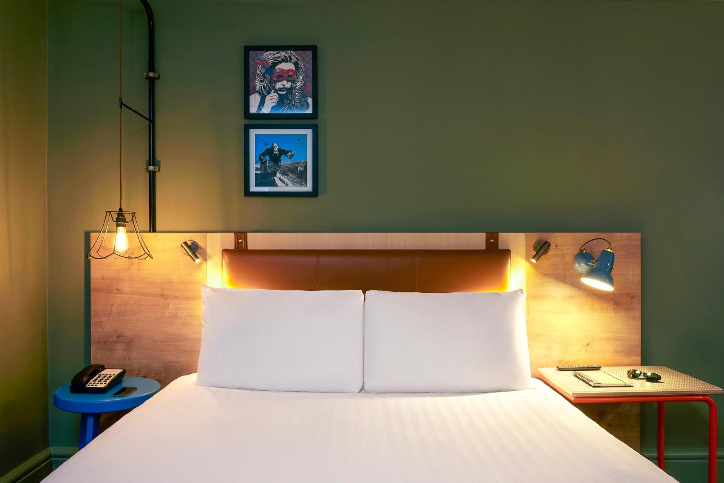 Bristol Grand Hotel By Sunday