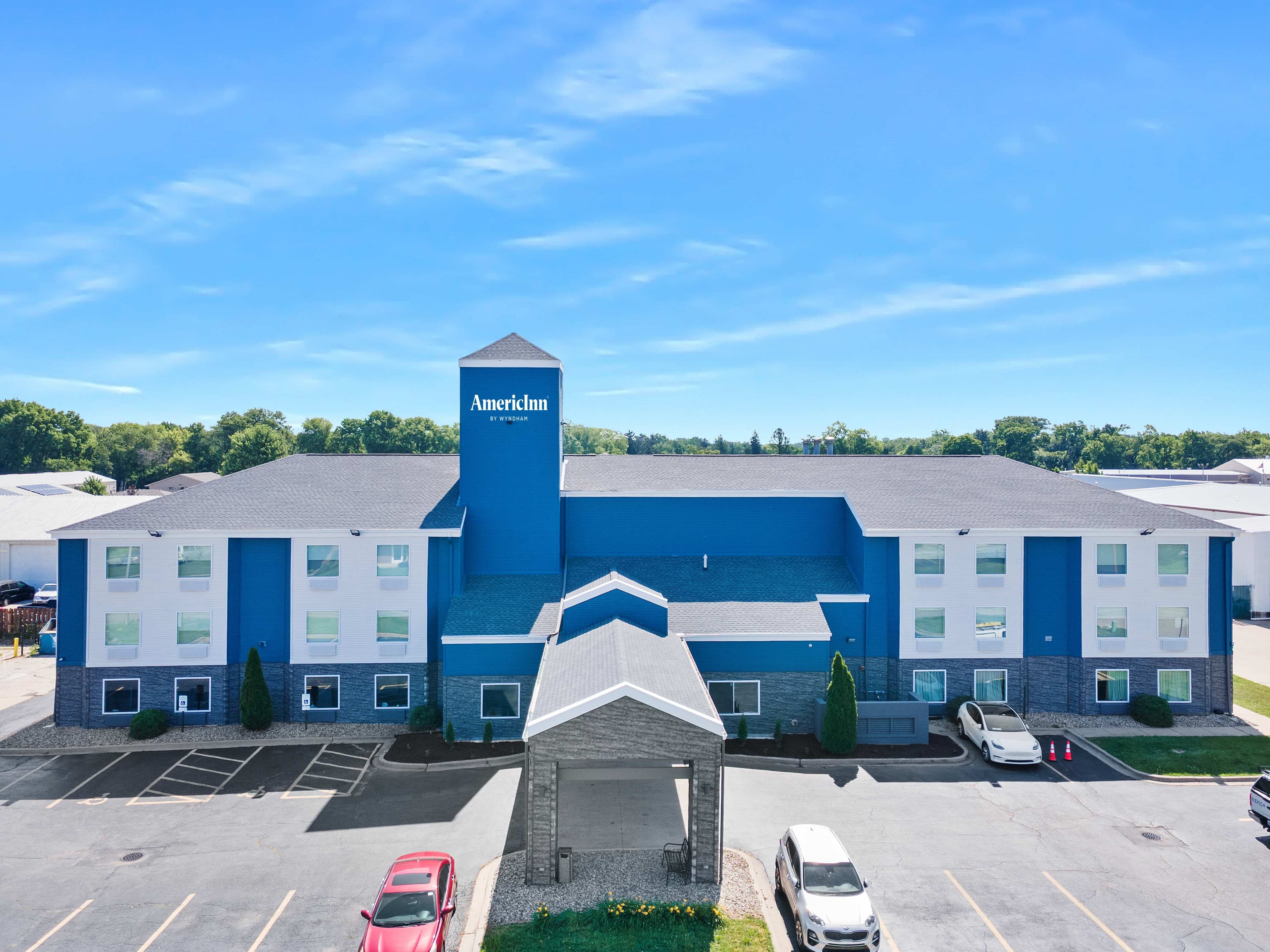 AmericInn by Wyndham Urbana/Champaign University Area