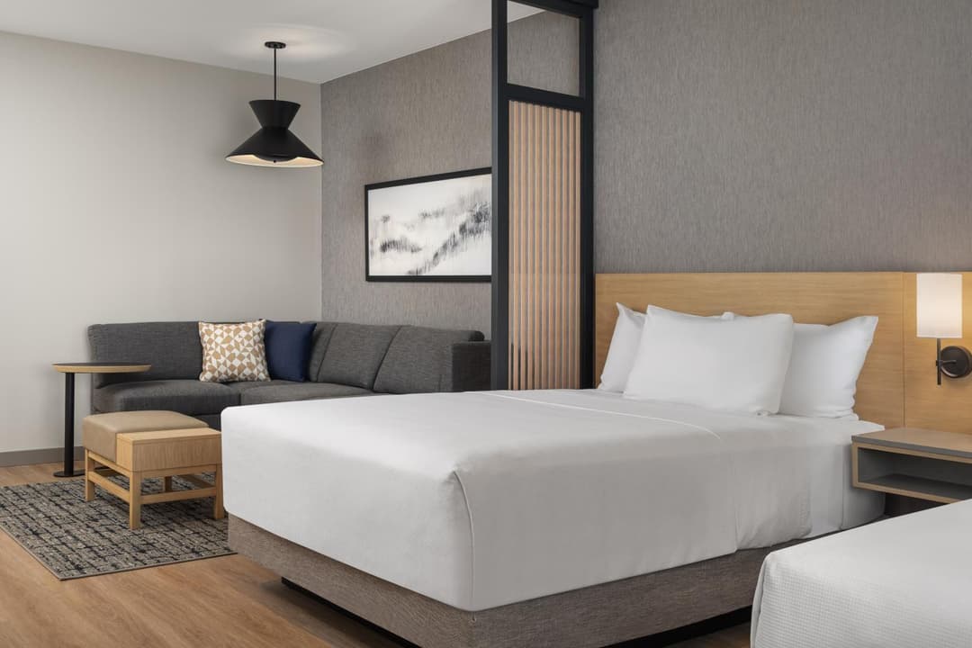 Hyatt Place Toronto Airport