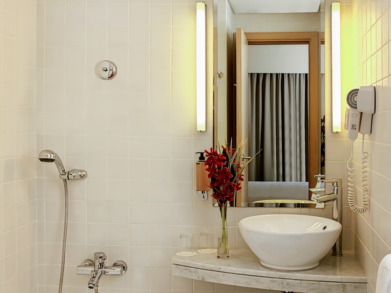 Novotel Suites Dubai Mall of the Emirates