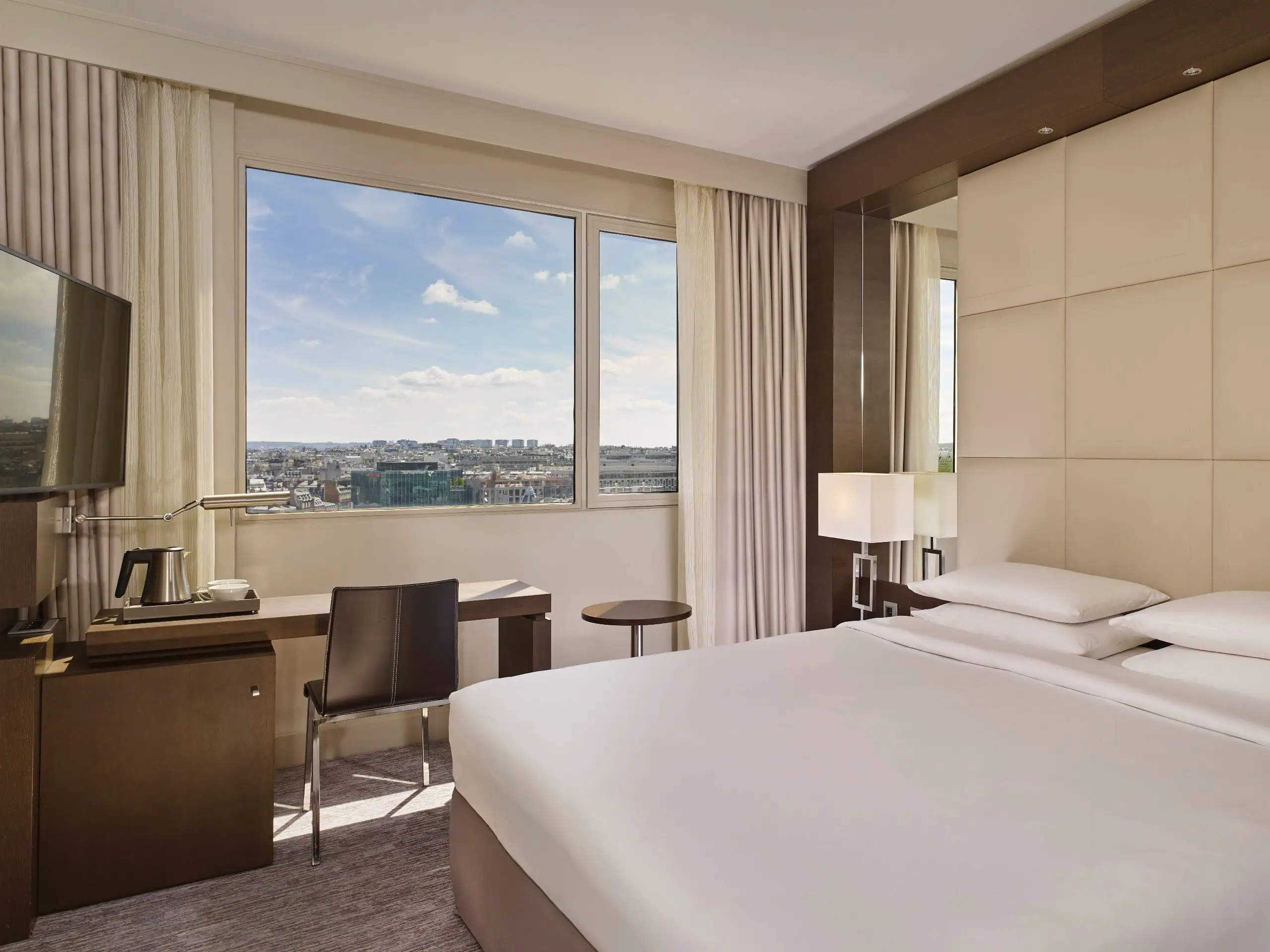 Hyatt Regency Paris Etoile