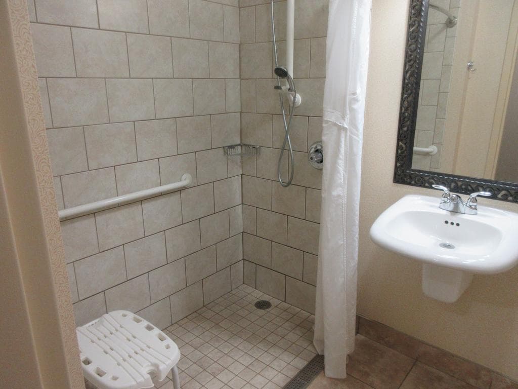 Quality Inn Oneonta Cooperstown Area