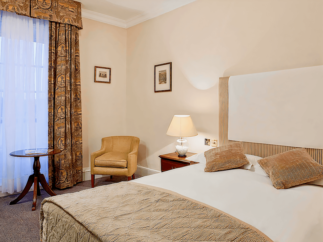 Mercure Salisbury White Hart Hotel